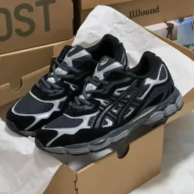 Asics Gel-Kayano 14 Sneakers