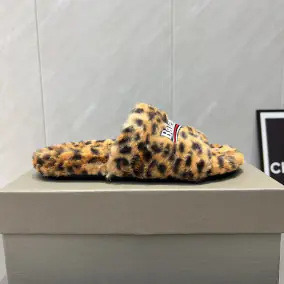 Balenciaga slippers