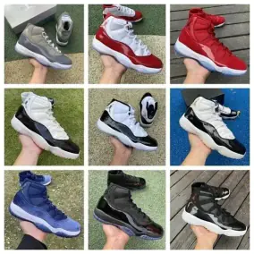 Jordan 11 Sneakers