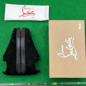 Louis Junior Spikes