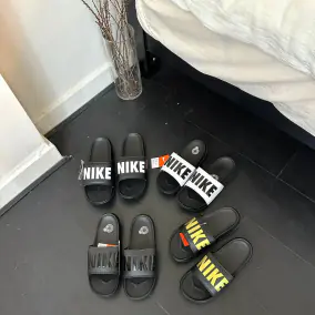 Nike Puma slippers (15+)