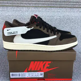 Nike Air Jordan 1 Sneakers