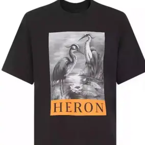 Heron T-Shirt with Elegant Crane Design - Black
