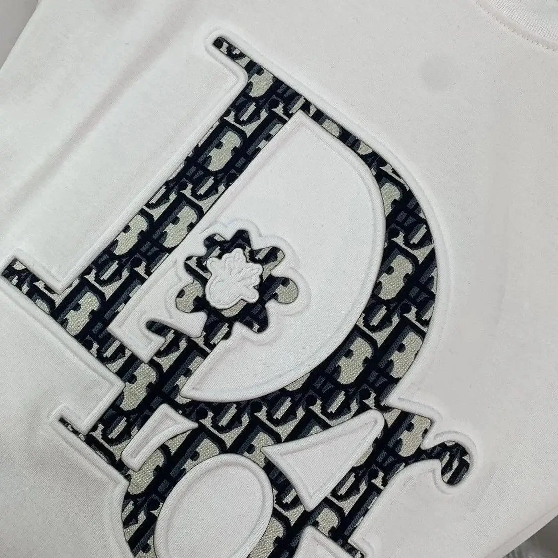 Dior T-shirt