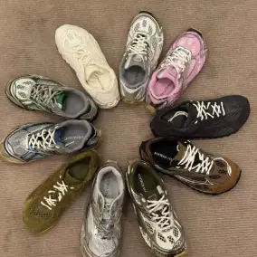 Bottega Veneta Trainers (14 Styles)