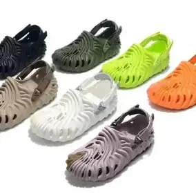 Crocs Salehe Bembury Pollex Clog Sandals
