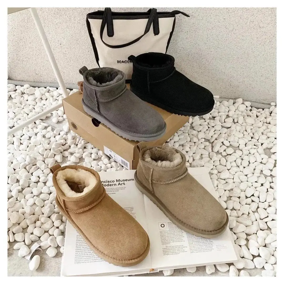 UGG Snow Boots (31 Styles)