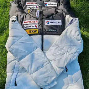 Descente Down Jacket