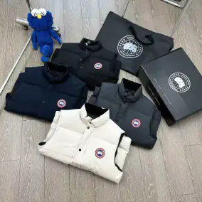 Canada Goose Mayfair Vest [4 styles]