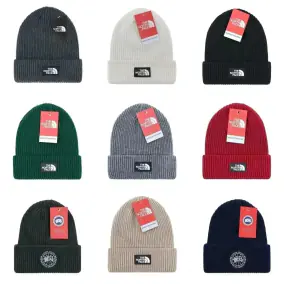 Moncler (38 style)
