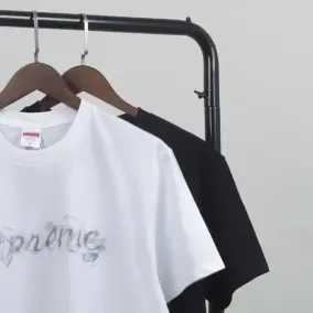 Supreme T-Shirt