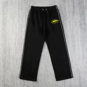 Black Track Pants with Side Stripes [26 Styles]