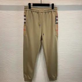Burberry sweatpants (7 styles)