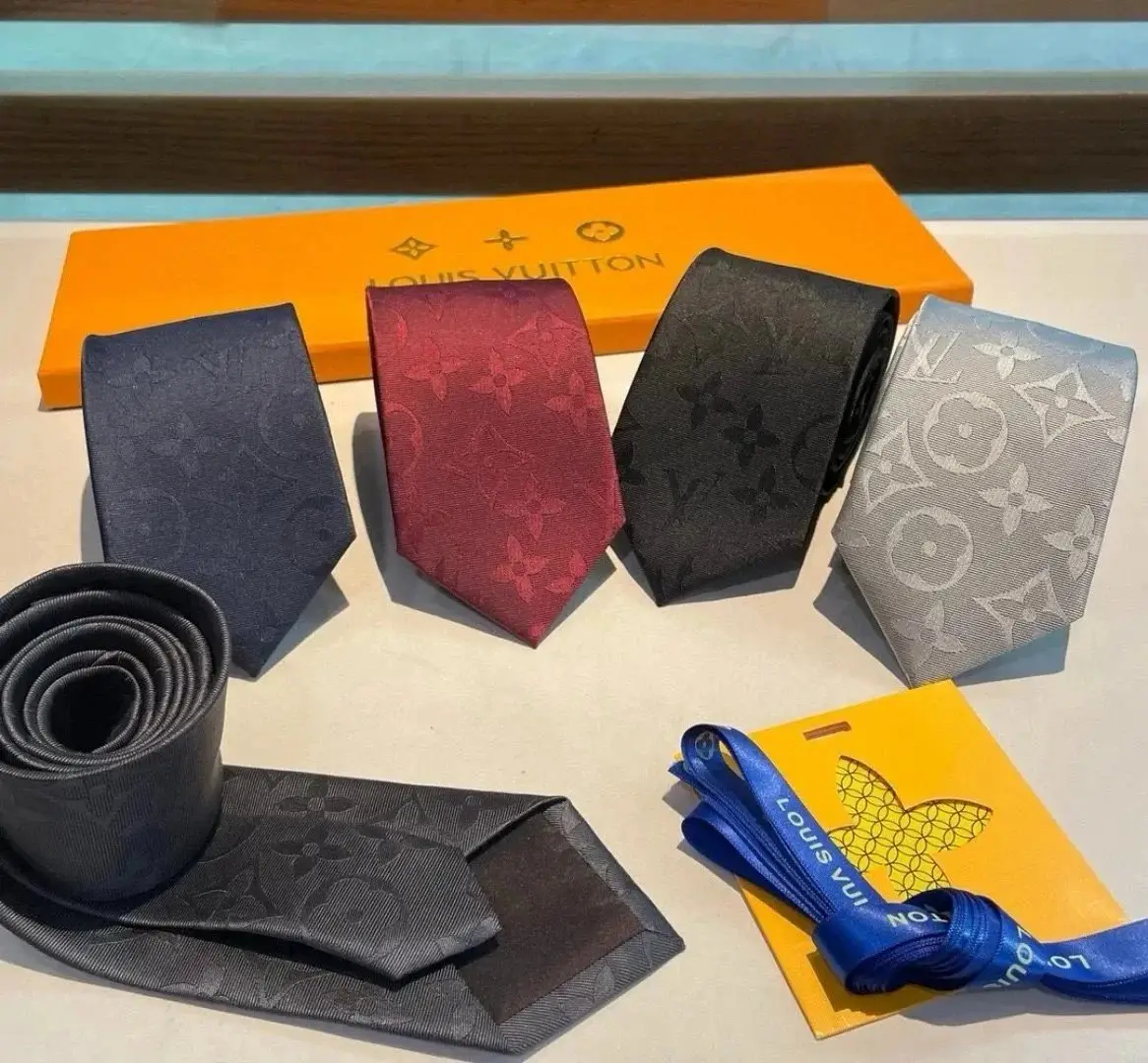 Tie