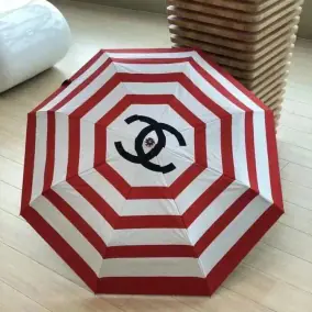 Compact Three-Fold Umbrella
