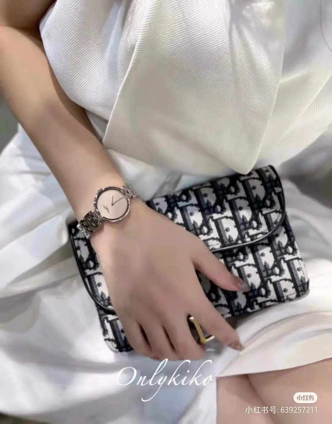 watch image
