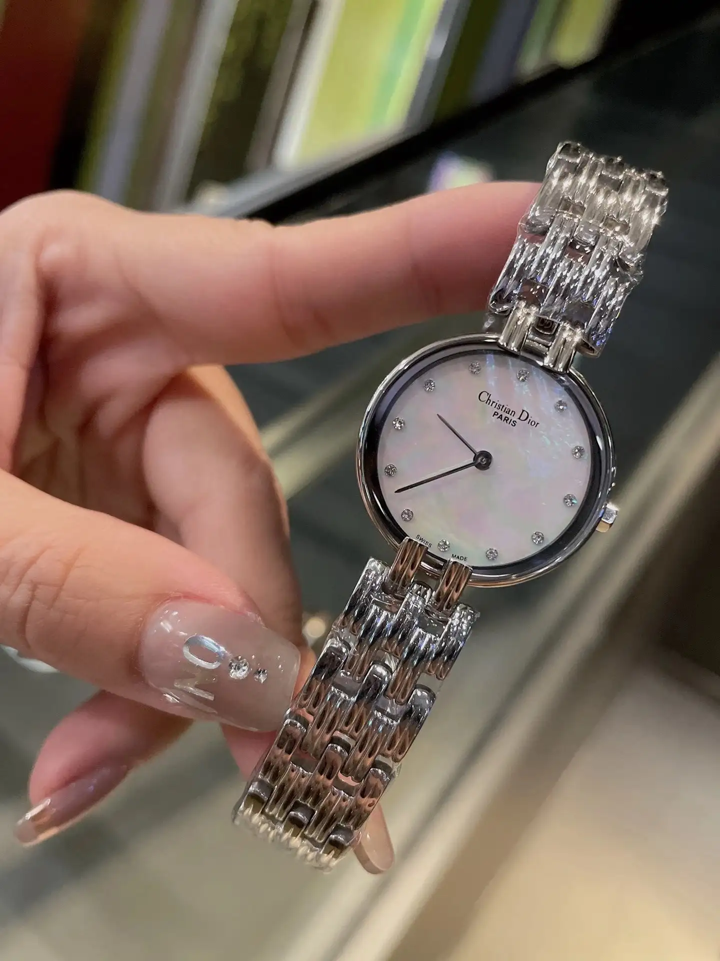 watch image