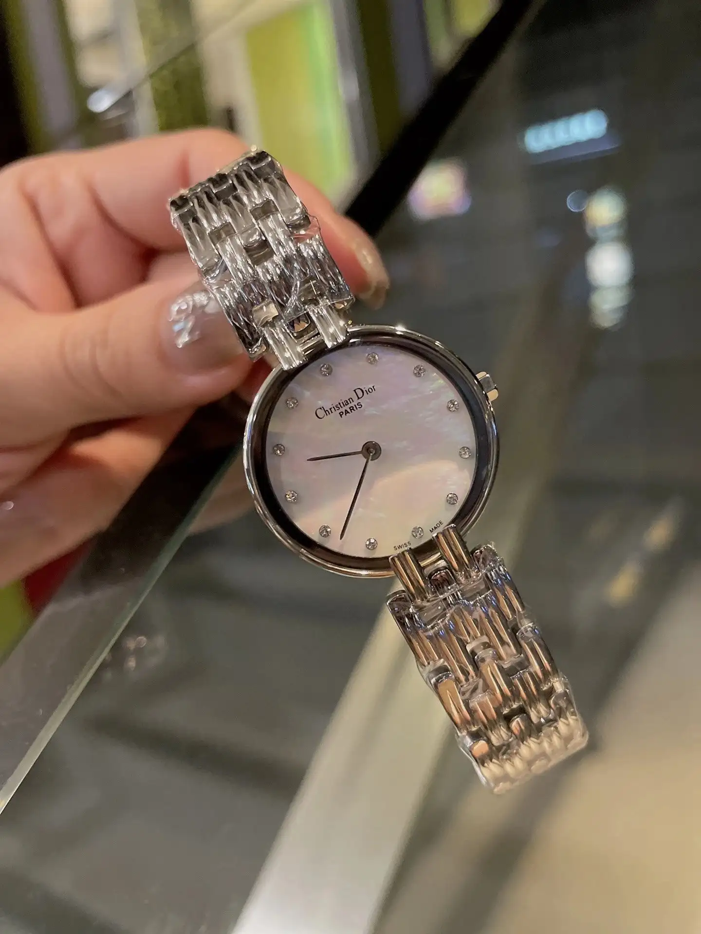 watch image