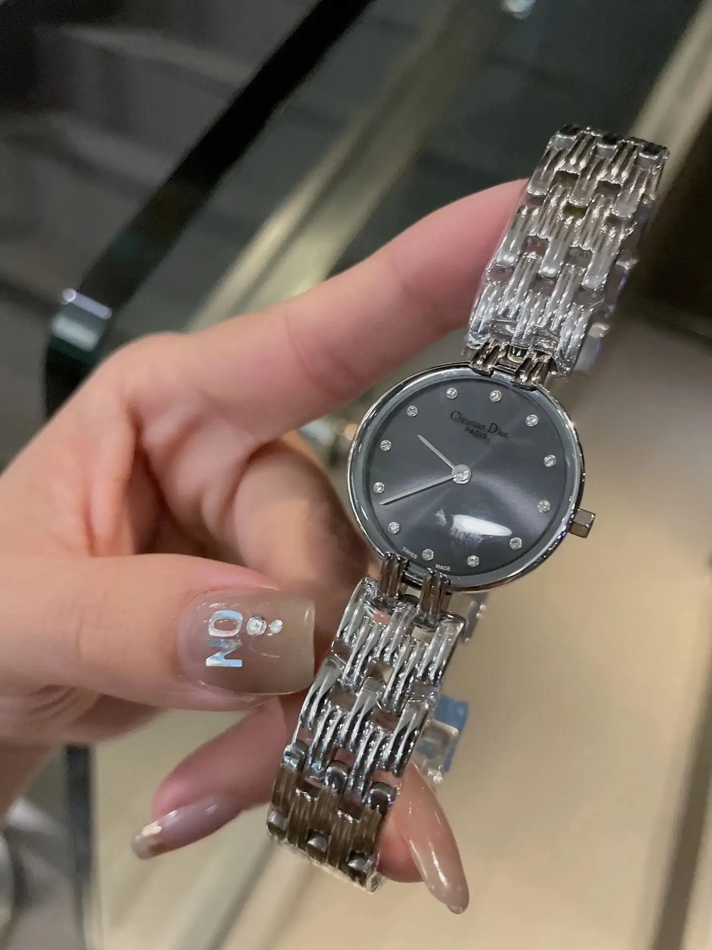 watch image