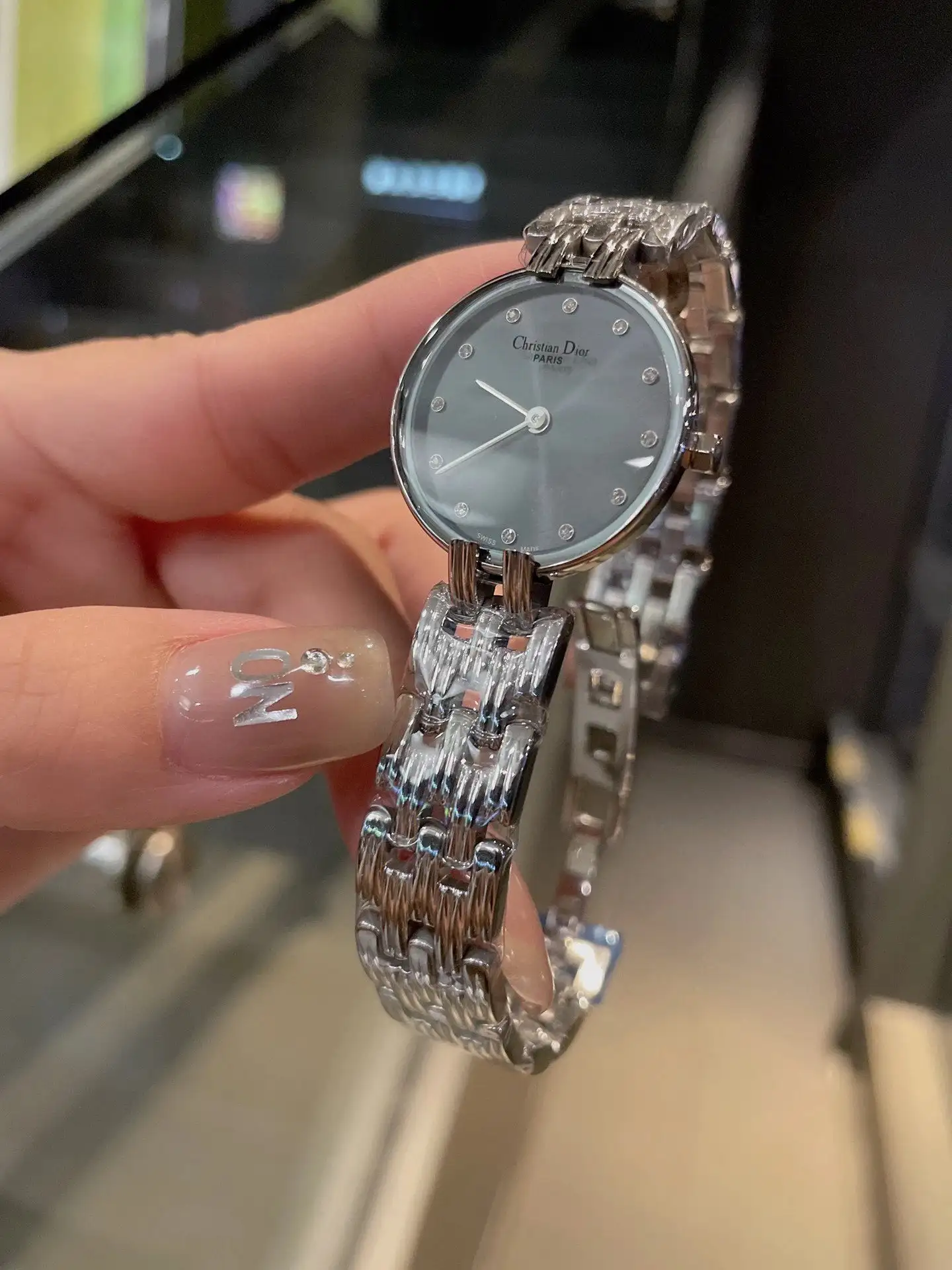 watch image