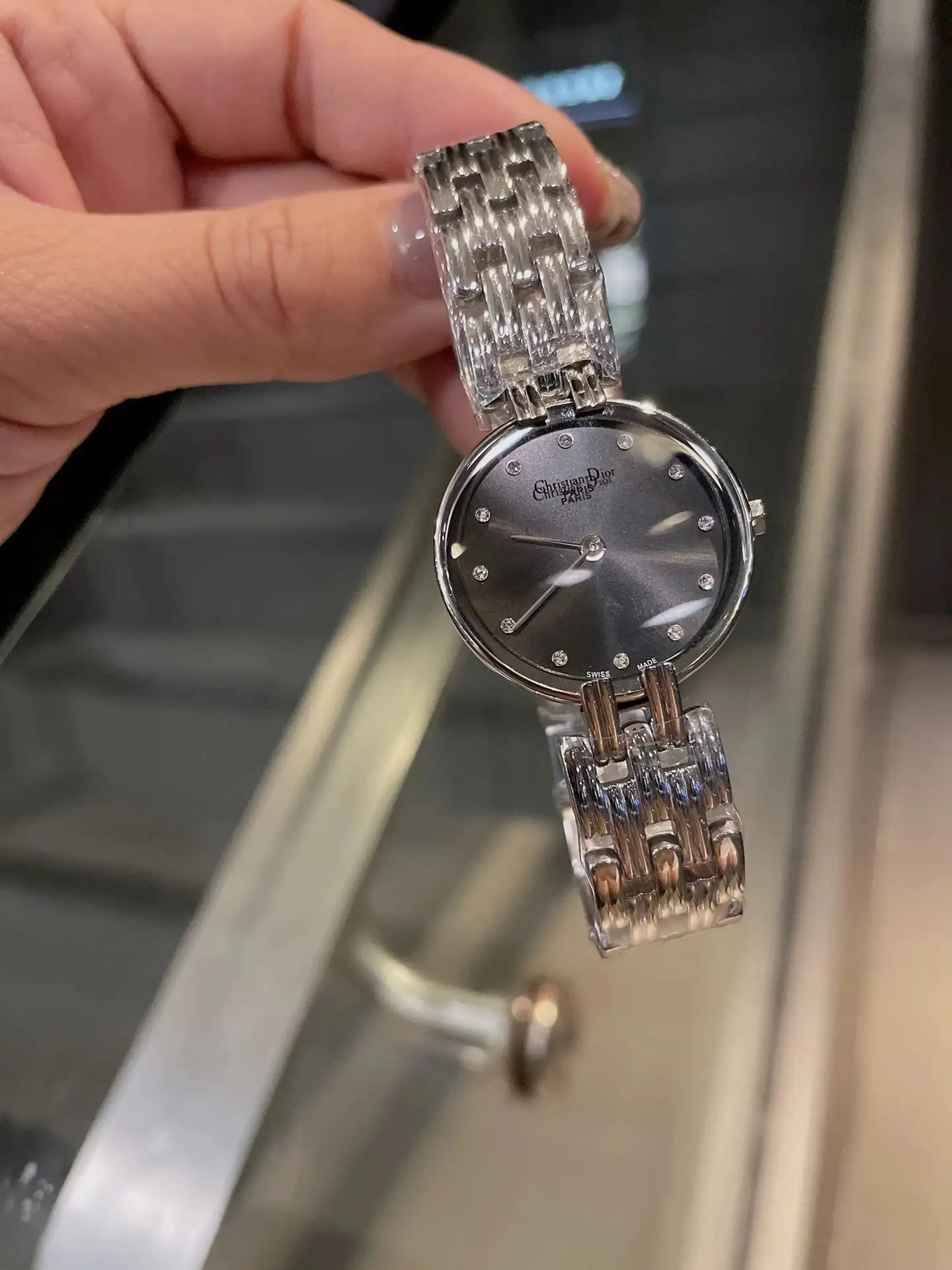 watch image