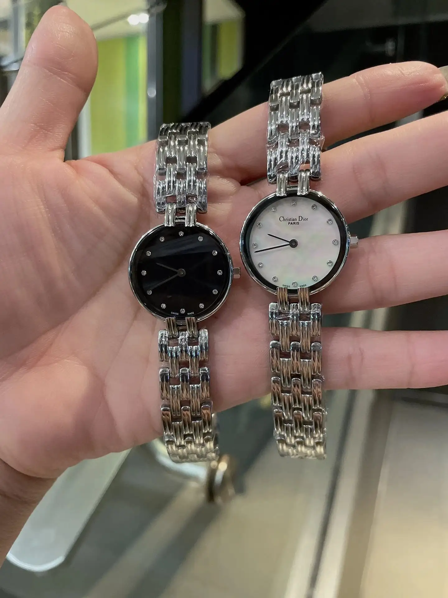 watch image