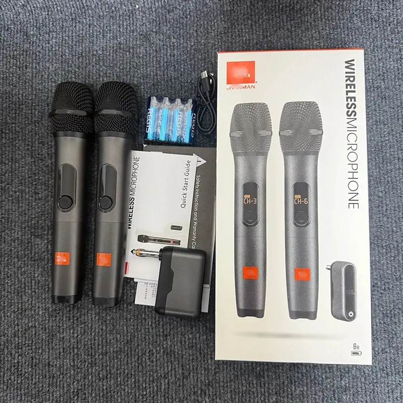 Wireless microphone set view 9