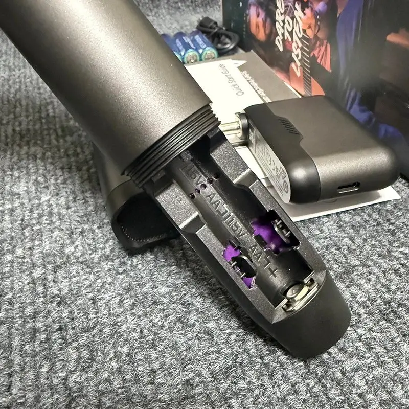 Wireless microphone set view 11