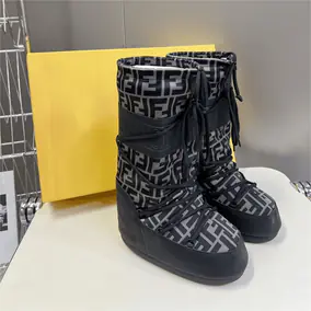 Fendi Snow Boots