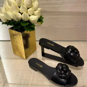 Hane Slippers [3 styles]