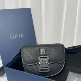 Dior Saddle Bag