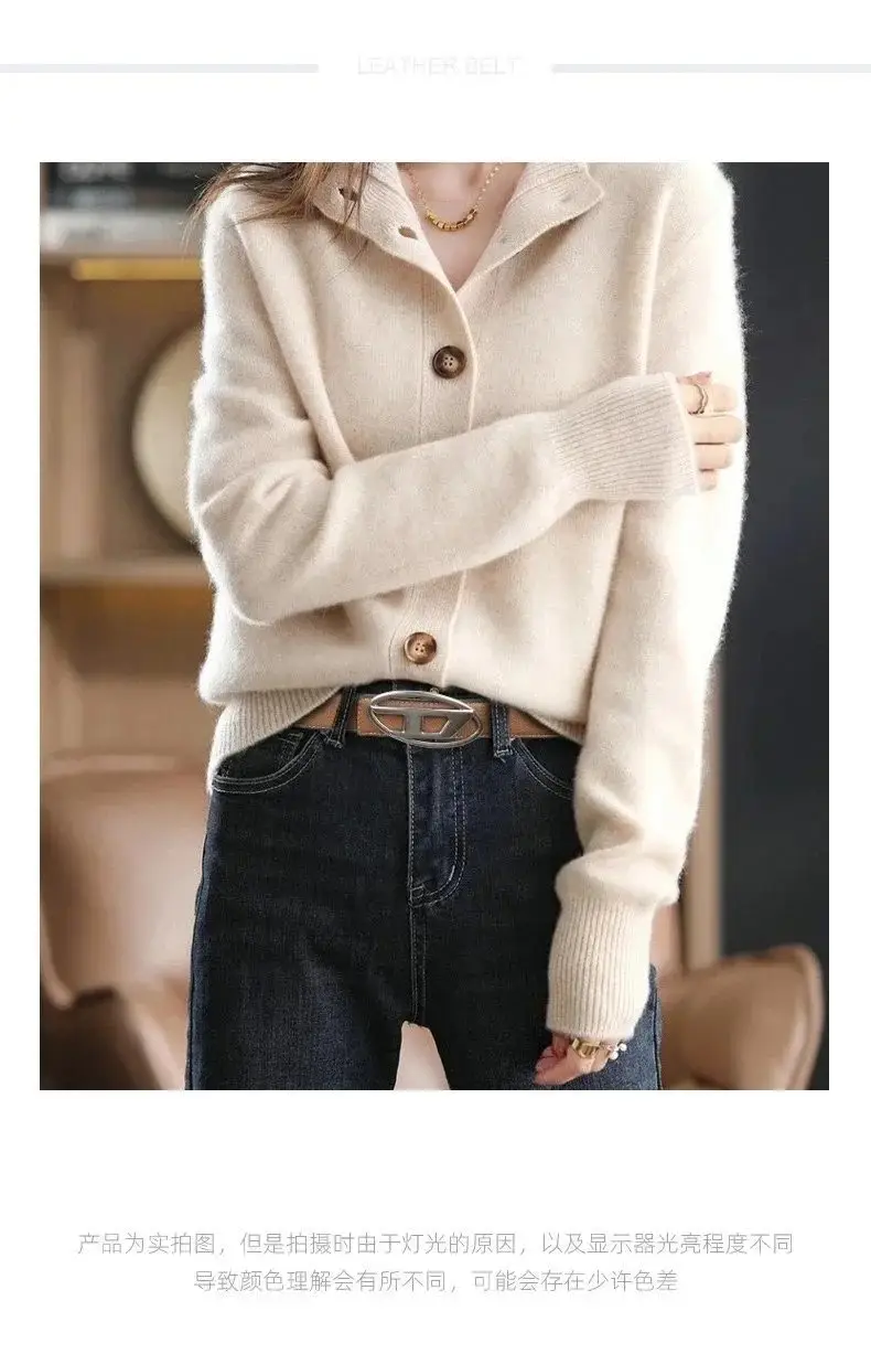Diesel leather belt buckle detail