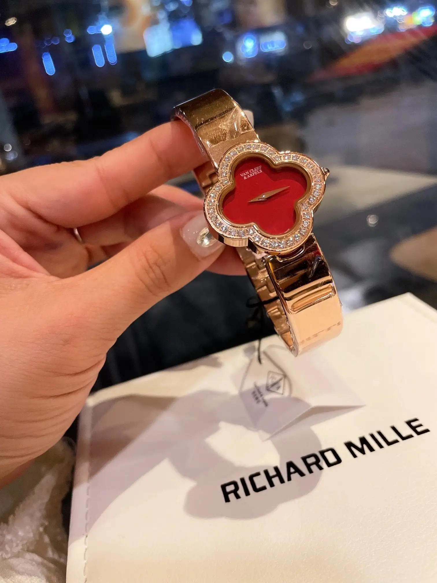 Watch style photo 16