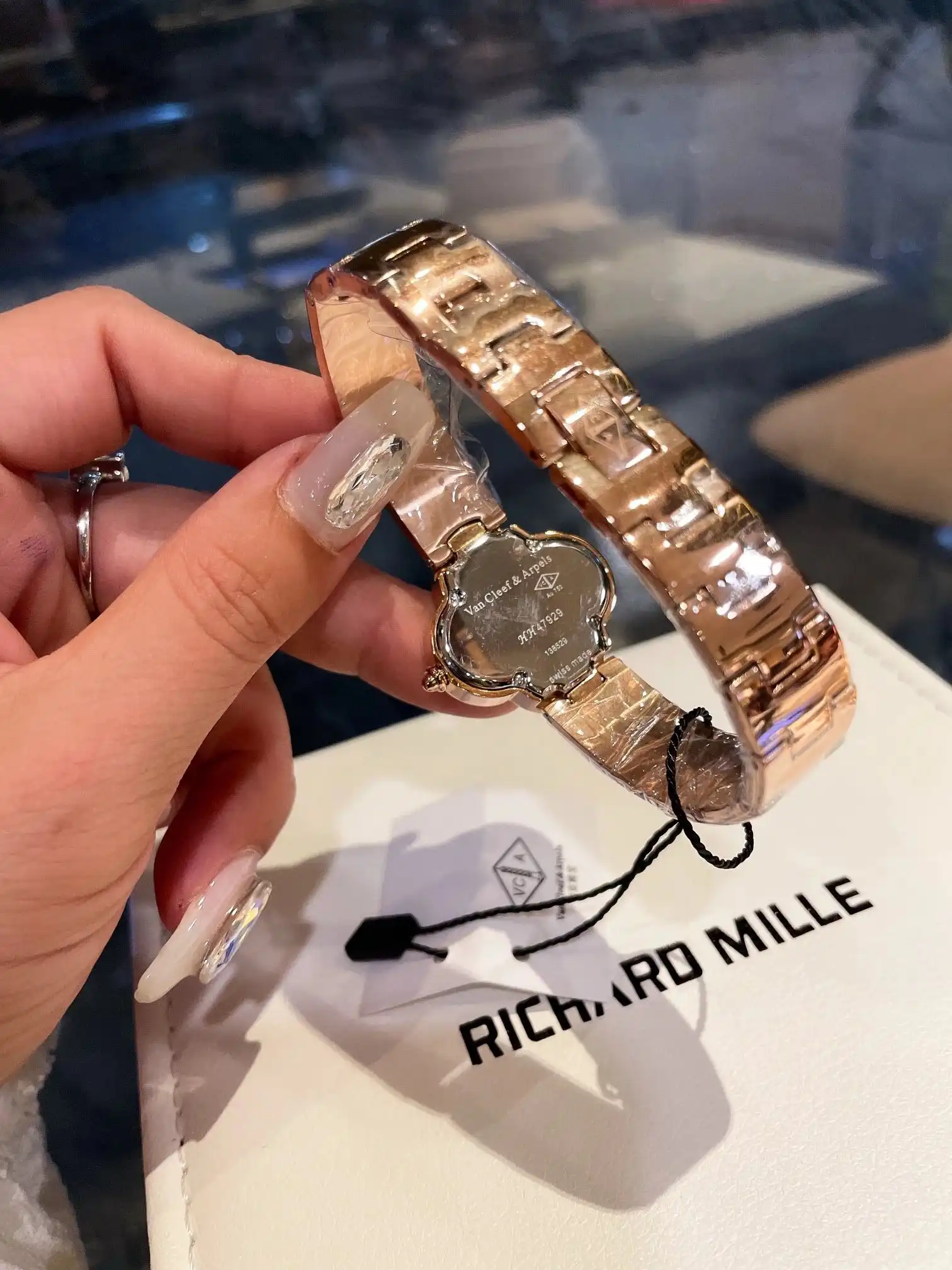 Watch style photo 17