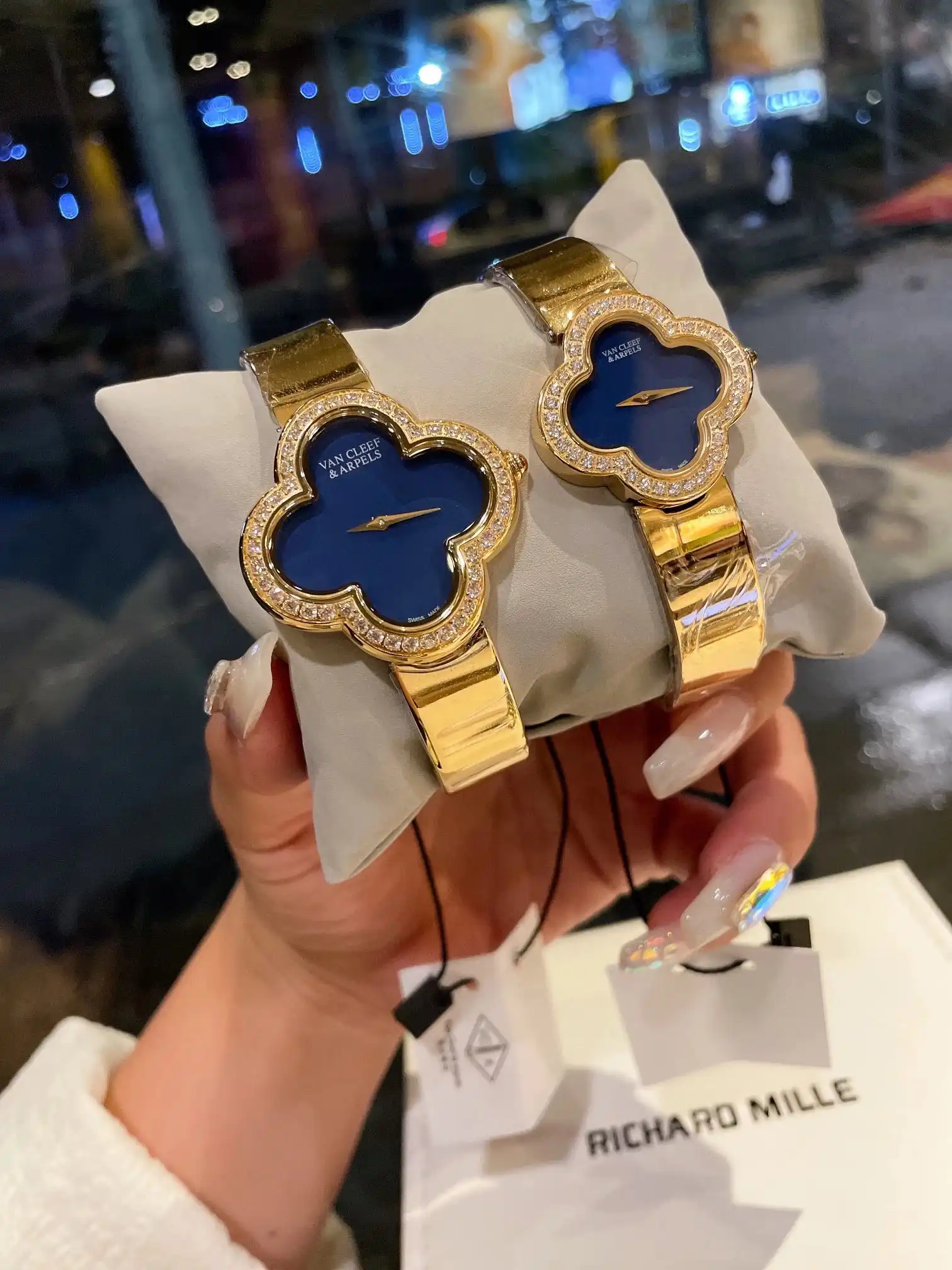 Watch style photo 25