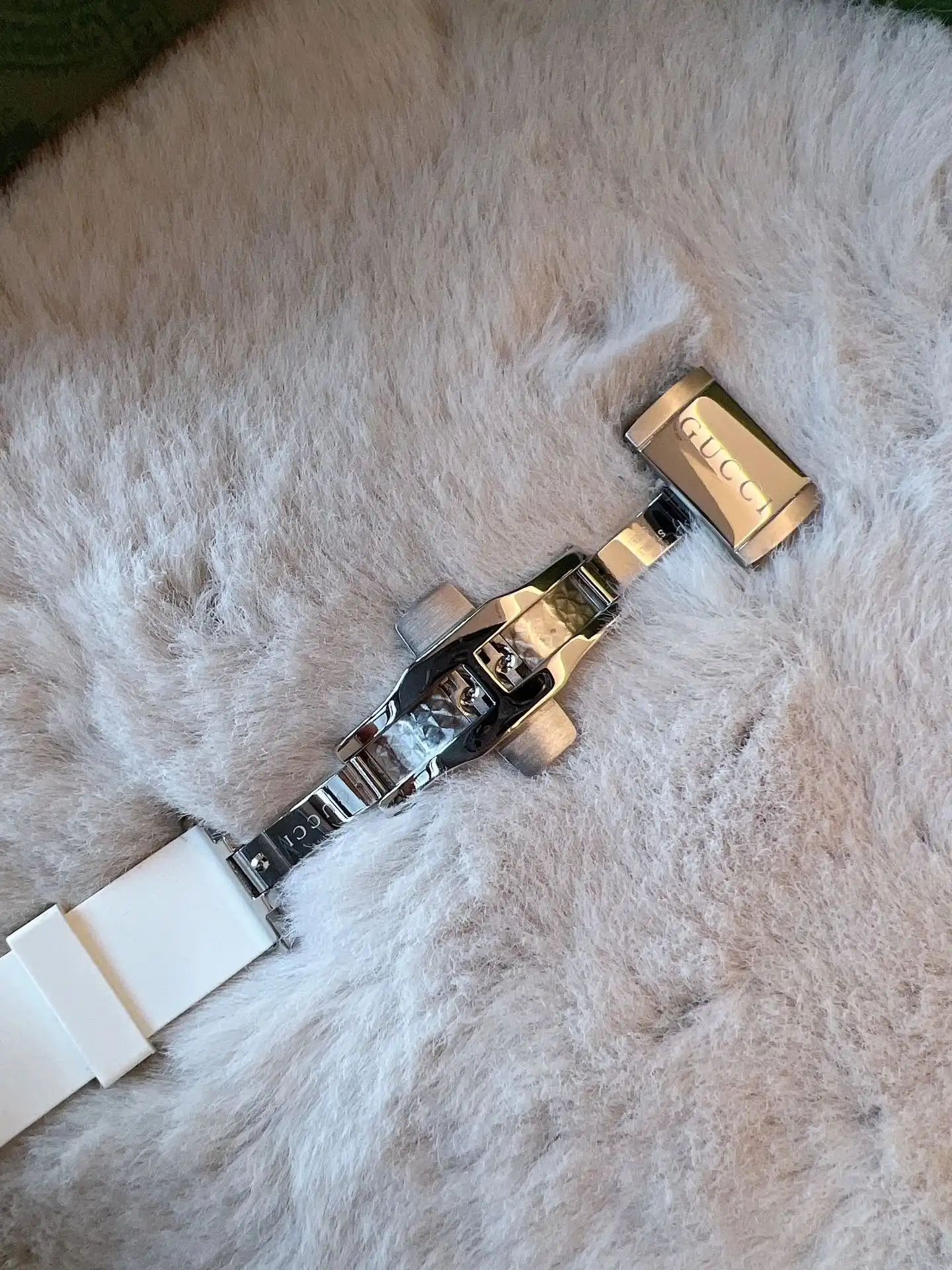 watch image