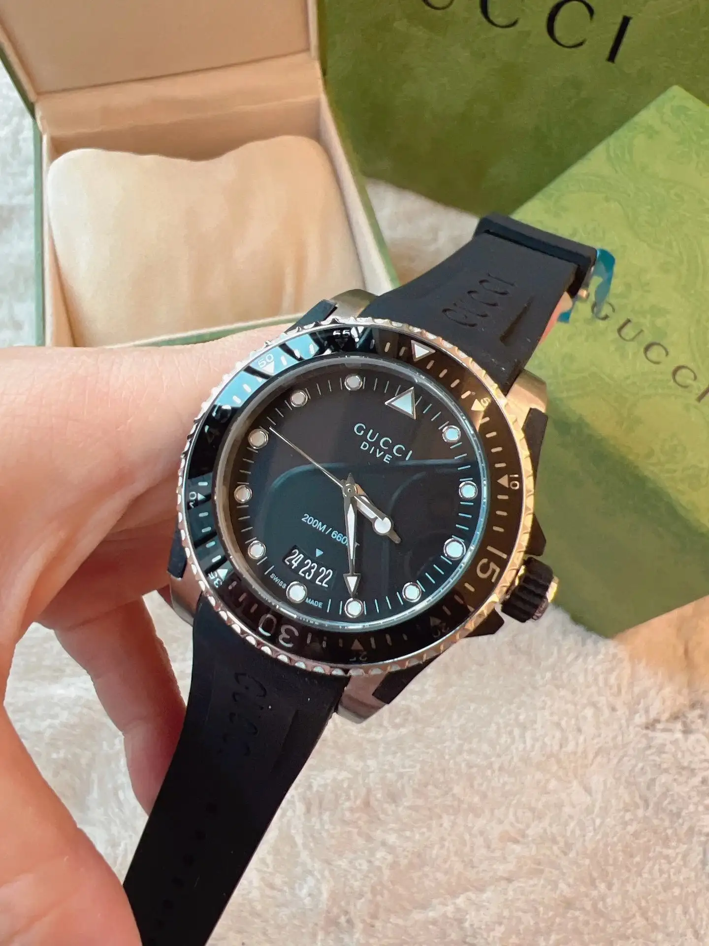 watch image