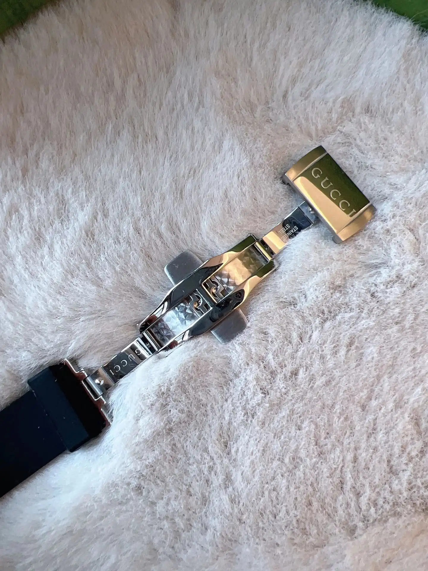 watch image