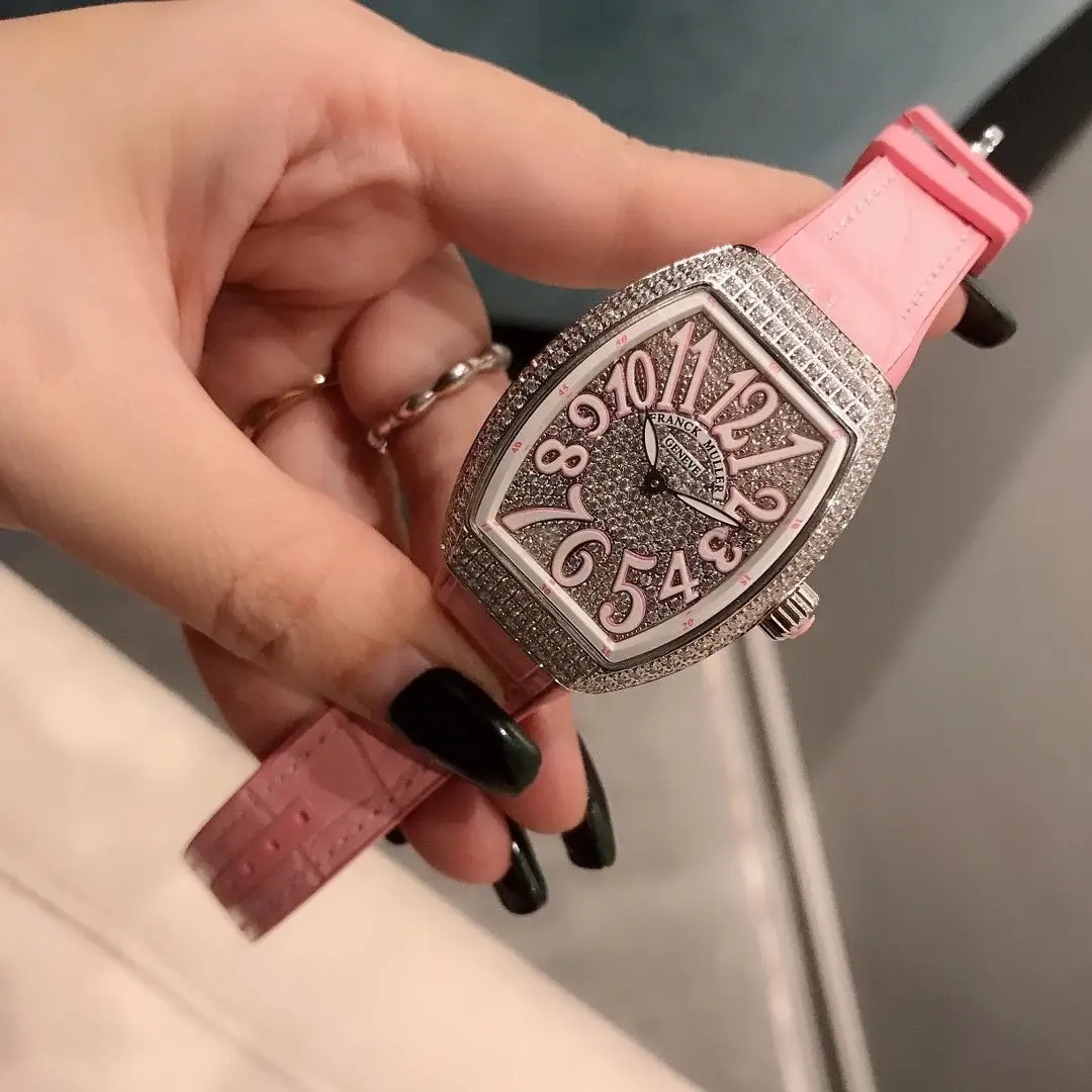 Ladies V32 watch product view 12