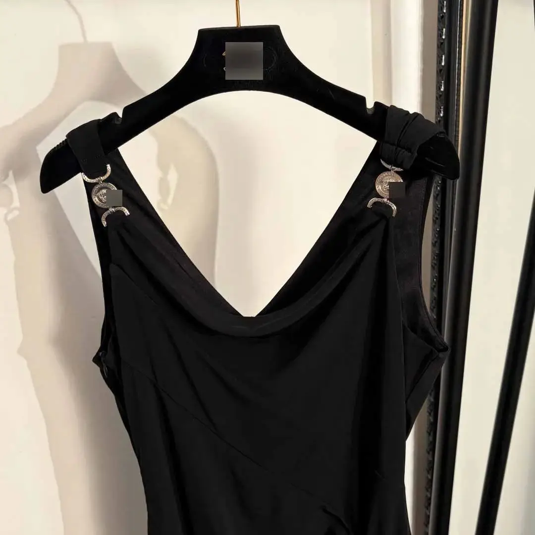 Design dress product photo 4