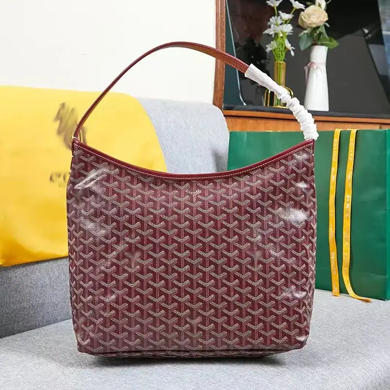 Hobo bag product photo 7