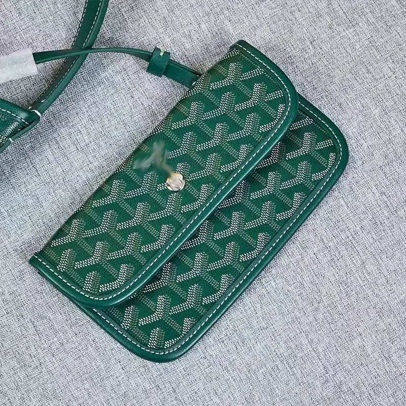 Hobo bag product photo 19