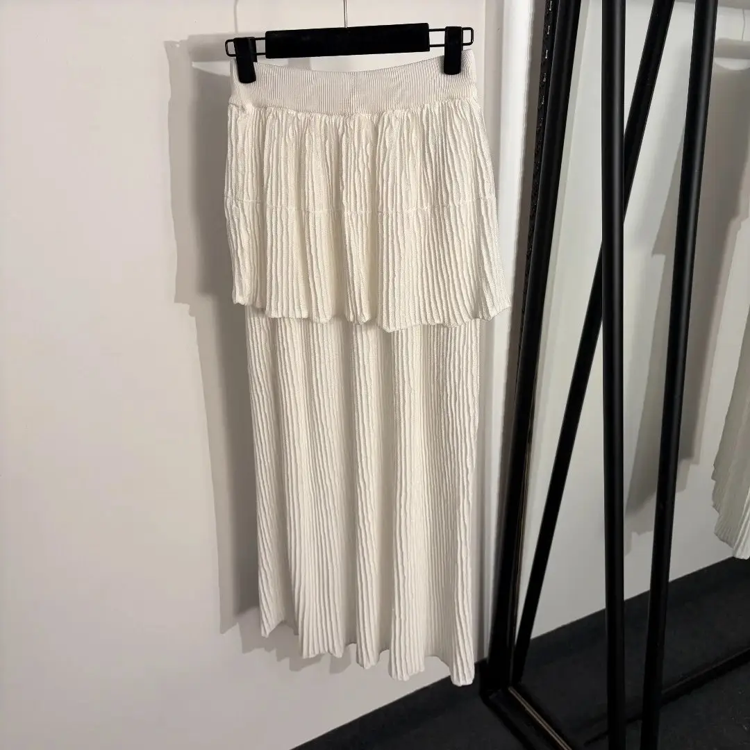 Skirt product photo 3