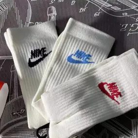 Nike Socks [2 styles]