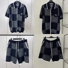 T-Shirt (4 Styles)