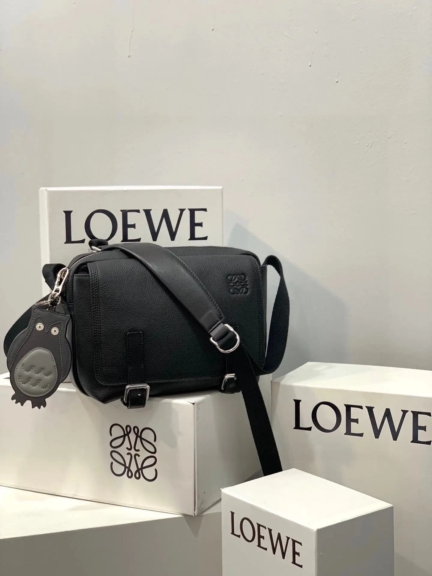 Crossbody bag product view 12