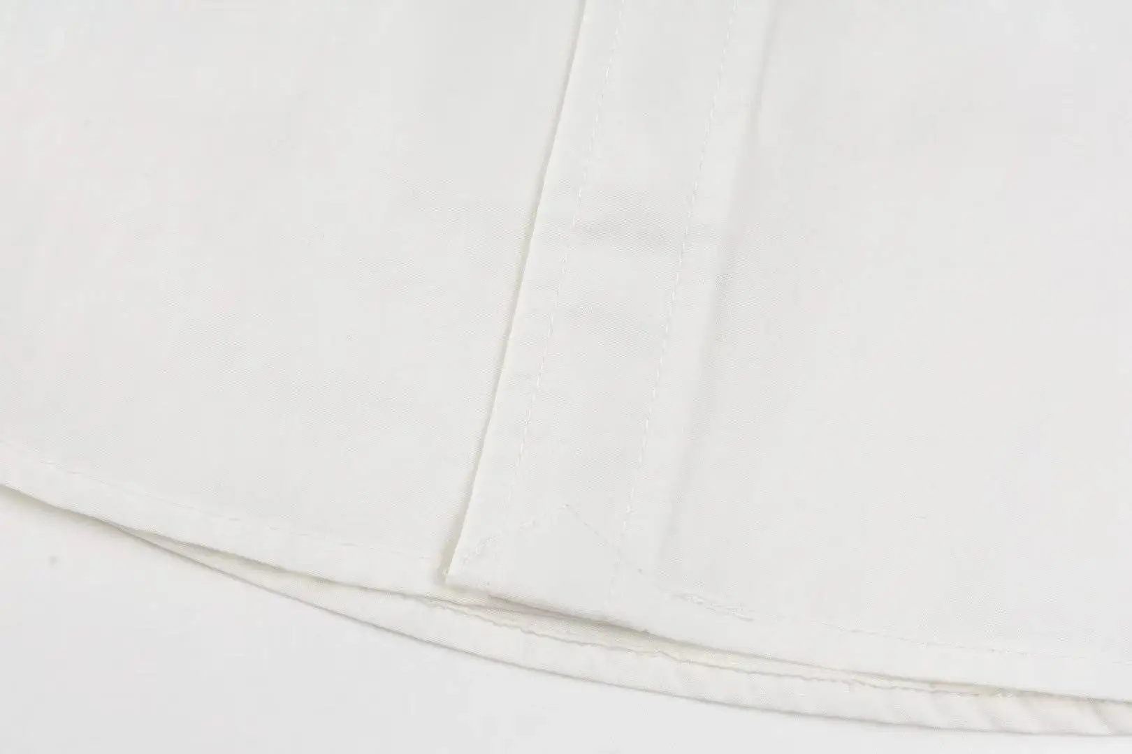 Men's shirt product photo 7