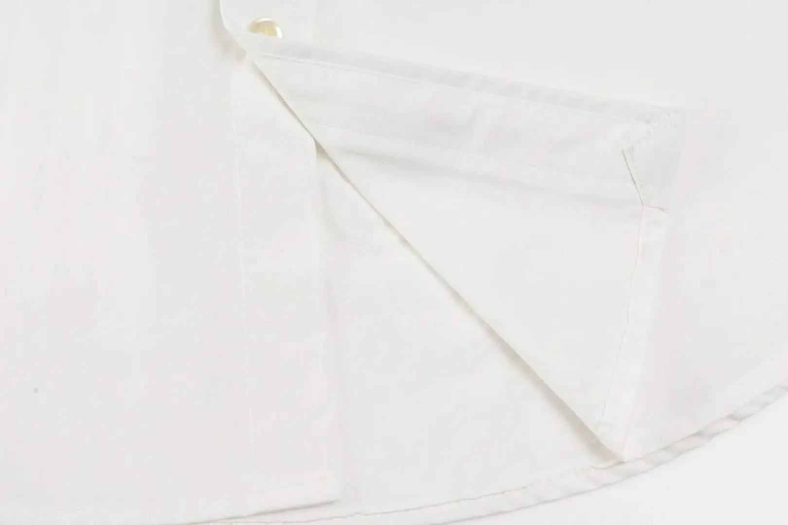 Men's shirt product photo 10