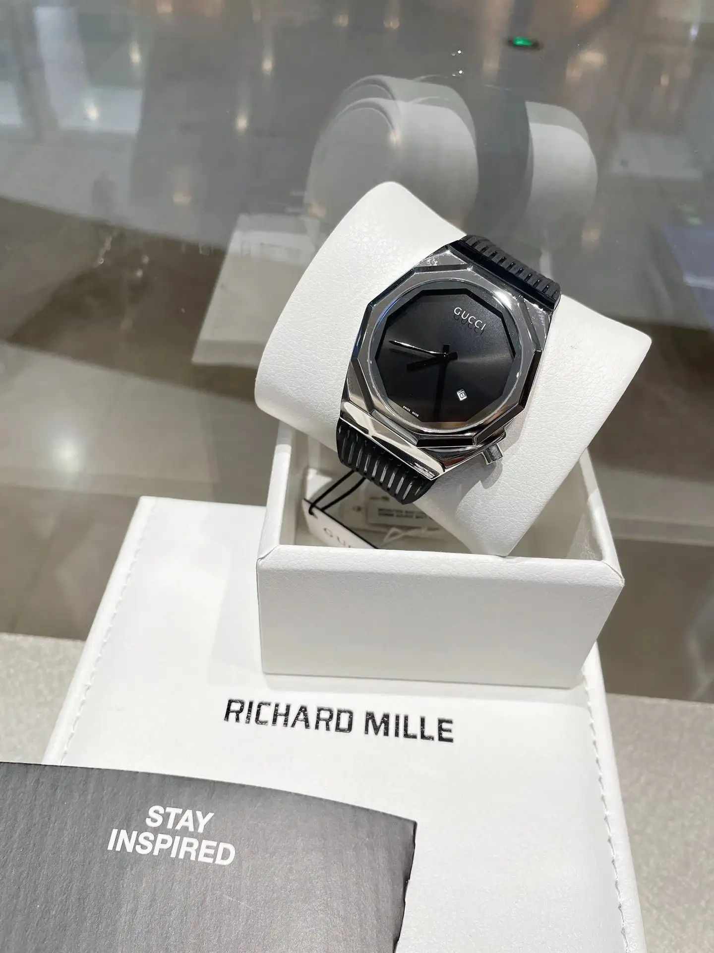 Watch product image 6