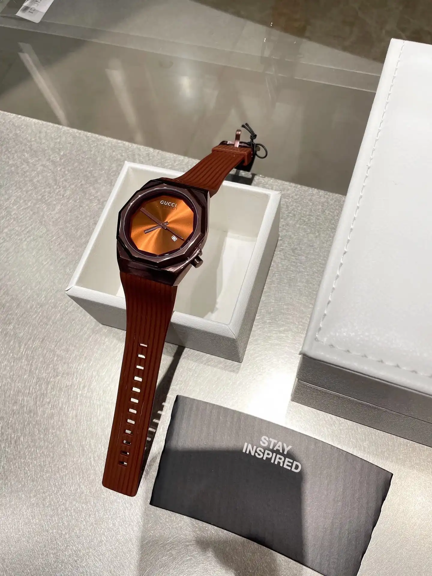 Watch product image 19